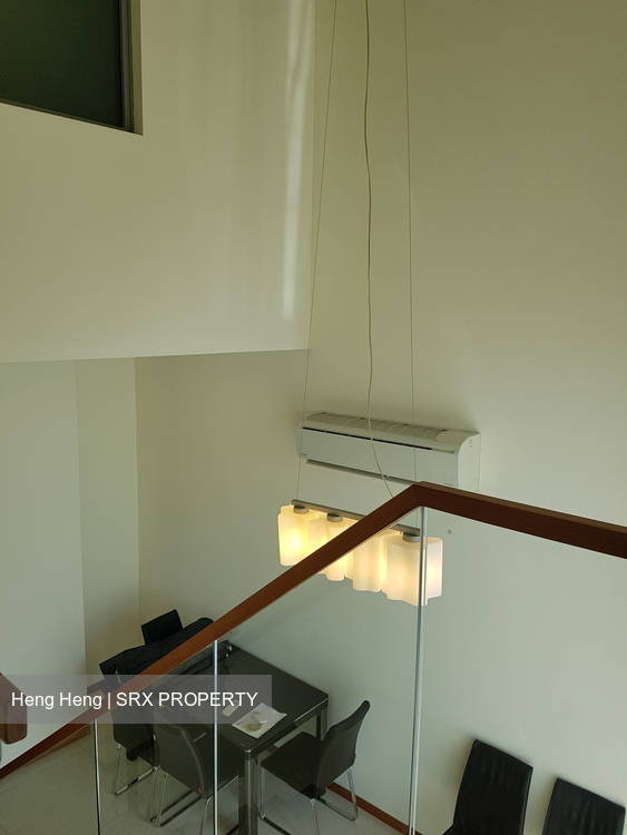 Newton Edge (D9), Apartment #211753311